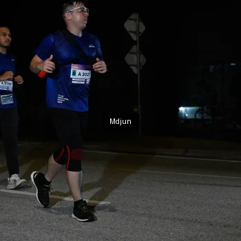 Runner Photo 7458207