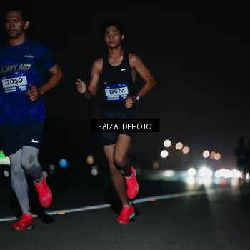 Runner Photo 7458226