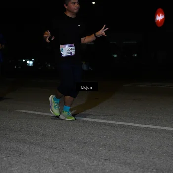 Runner Photo 7458251