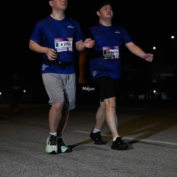 Runner Photo 7458400
