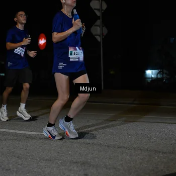 Runner Photo 7458469