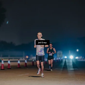 Runner Photo 7458606