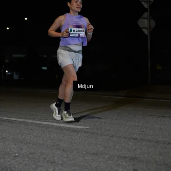Runner Photo 7458615