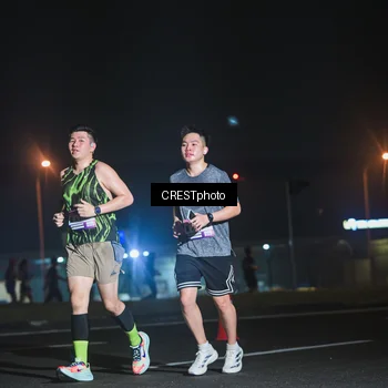 Runner Photo 7458618