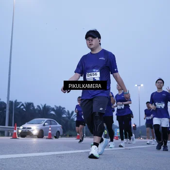 Runner Photo 7458633