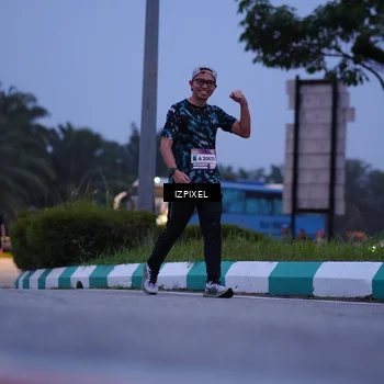 Runner Photo 7458715