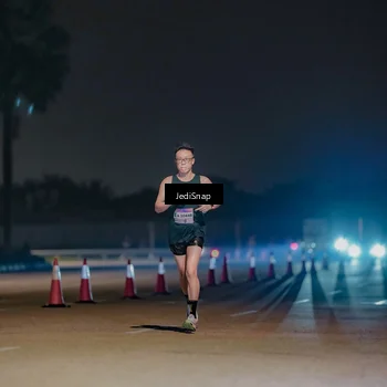 Runner Photo 7458731