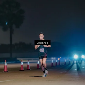 Runner Photo 7458766