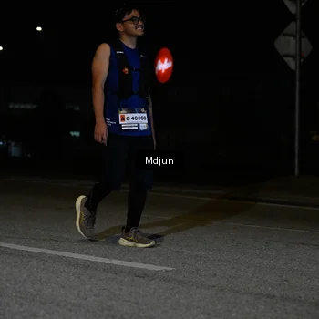 Runner Photo 7458775