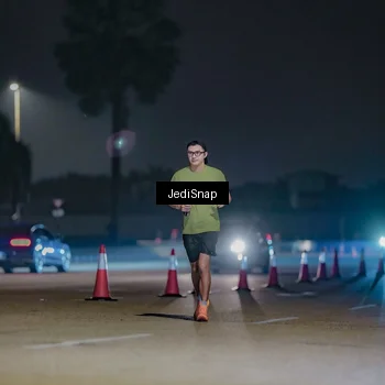 Runner Photo 7458798