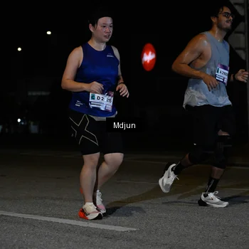 Runner Photo 7458815