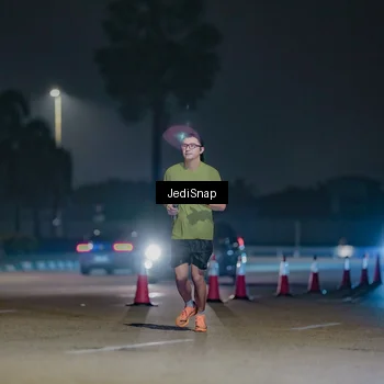 Runner Photo 7458877