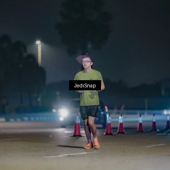 Runner Photo 7458890