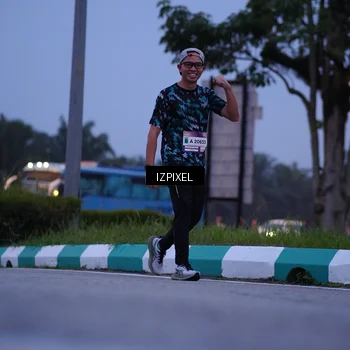 Runner Photo 7458919