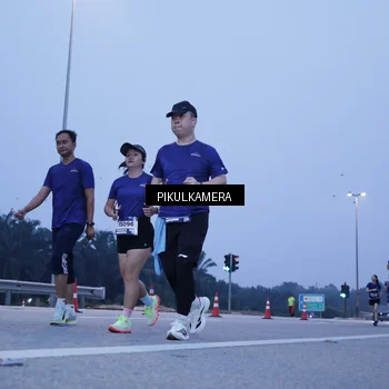 Runner Photo 7458958