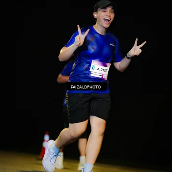 Runner Photo 7458970