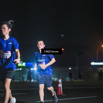 Runner Photo 7459046