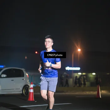 Runner Photo 7459047