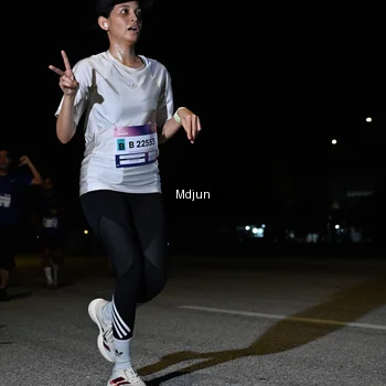 Runner Photo 7459048