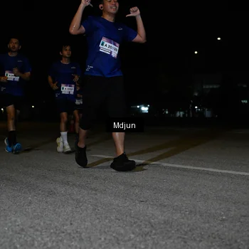 Runner Photo 7459056
