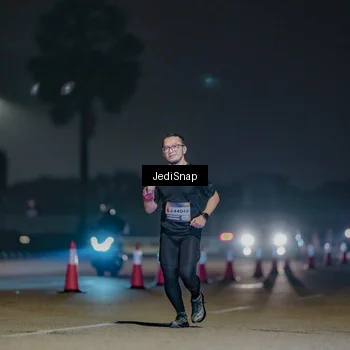 Runner Photo 7459059