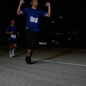 Runner Photo 7459062