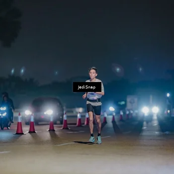 Runner Photo 7459071