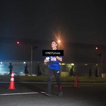 Runner Photo 7459078