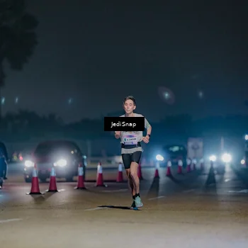 Runner Photo 7459087