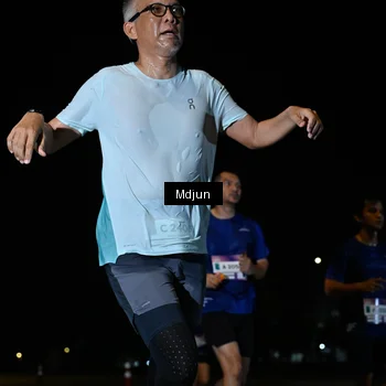 Runner Photo 7459099