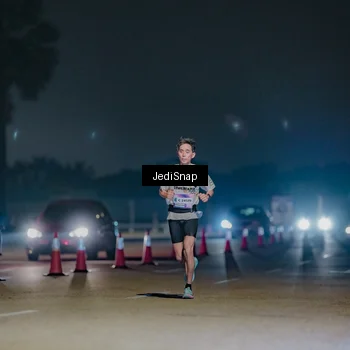 Runner Photo 7459104