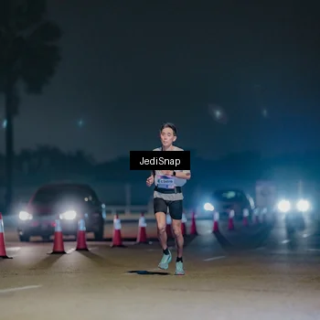 Runner Photo 7459147