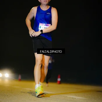 Runner Photo 7459153