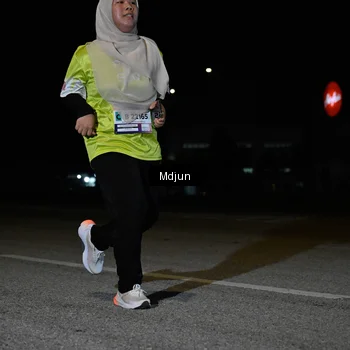 Runner Photo 7459165