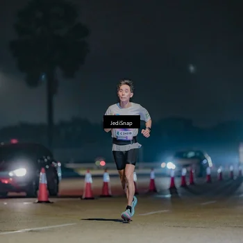 Runner Photo 7459203