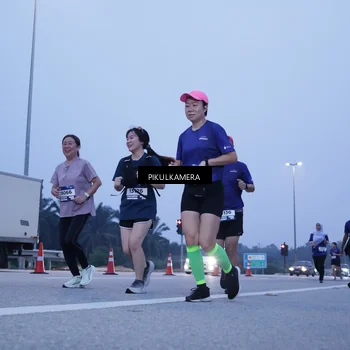 Runner Photo 7459237