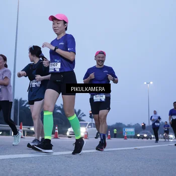 Runner Photo 7459271