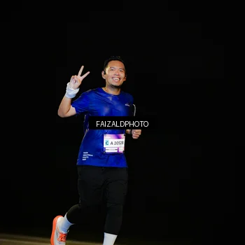 Runner Photo 7459300