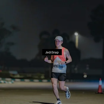 Runner Photo 7459329