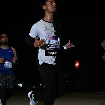 Runner Photo 7459330