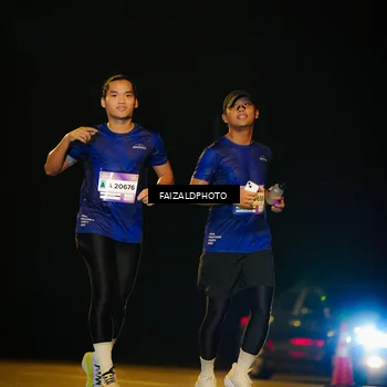 Runner Photo 7459349