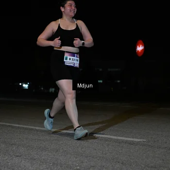 Runner Photo 7459381