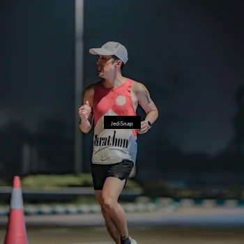Runner Photo 7459387