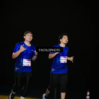 Runner Photo 7459391
