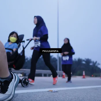 Runner Photo 7459422