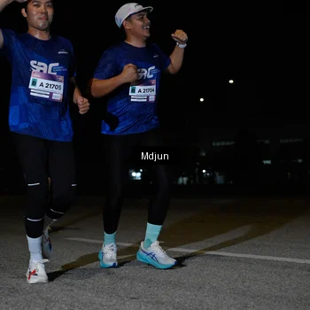Runner Photo 7459470