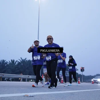Runner Photo 7459503