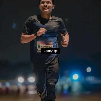 Runner Photo 7459515