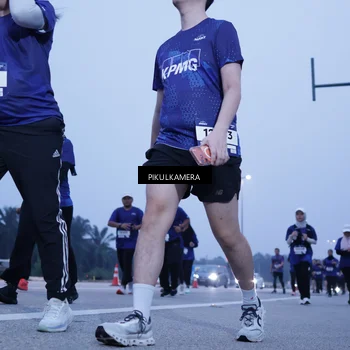 Runner Photo 7459519