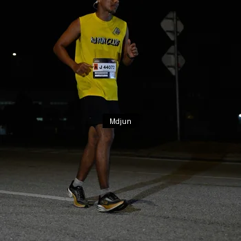 Runner Photo 7459547